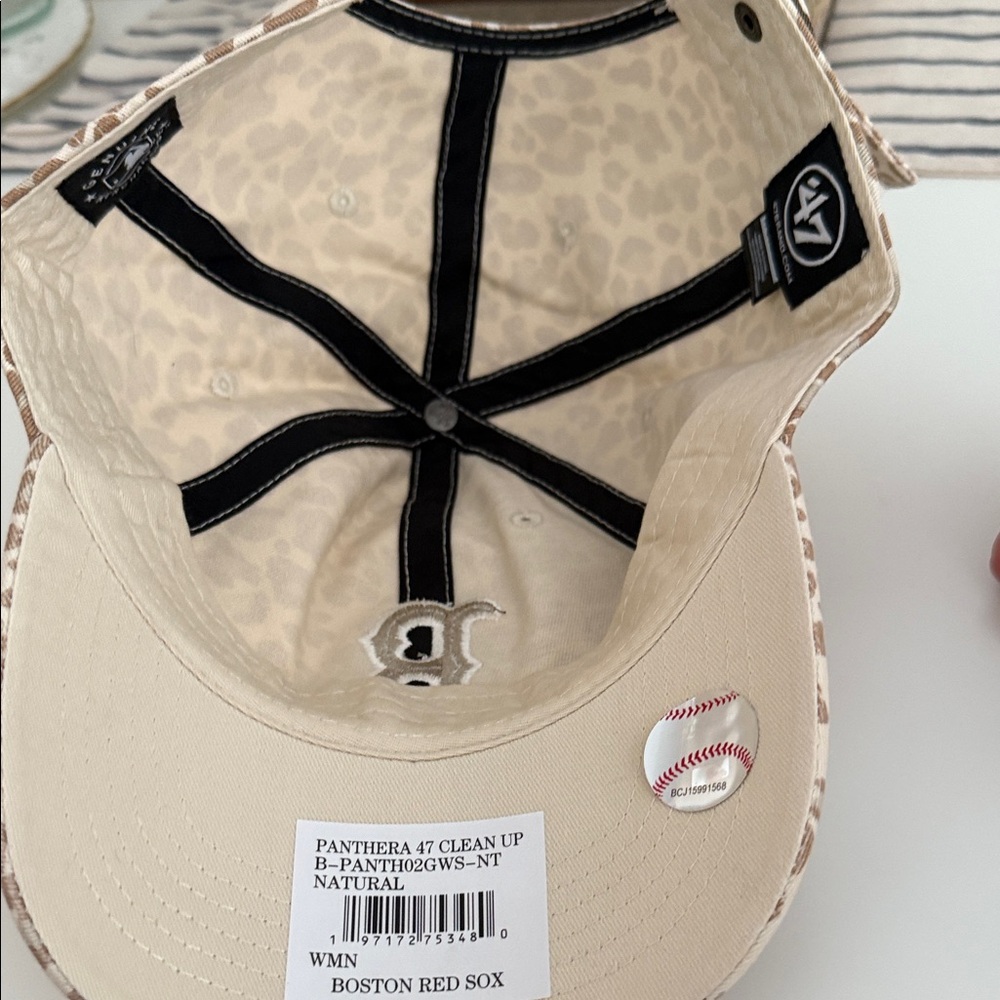 Leopard Print Adjustable Cap - Picture 2 of 2